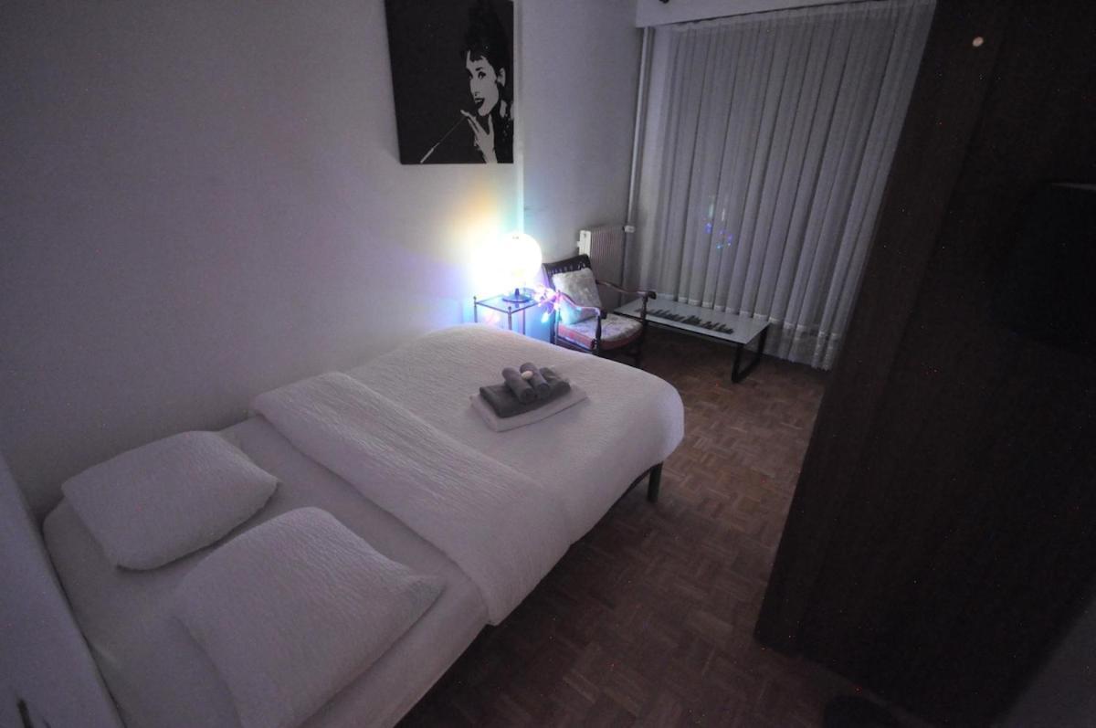 Appartamento Spacious, Bright With Private Parking *